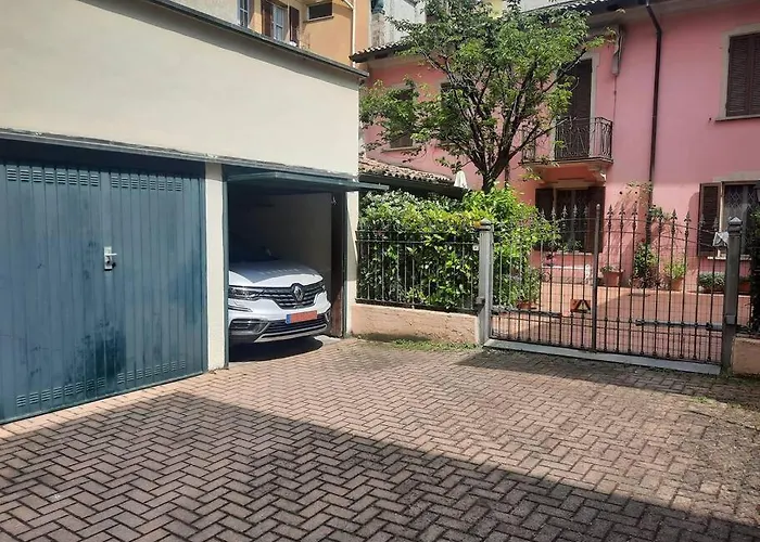 Easy House Centro Apartment